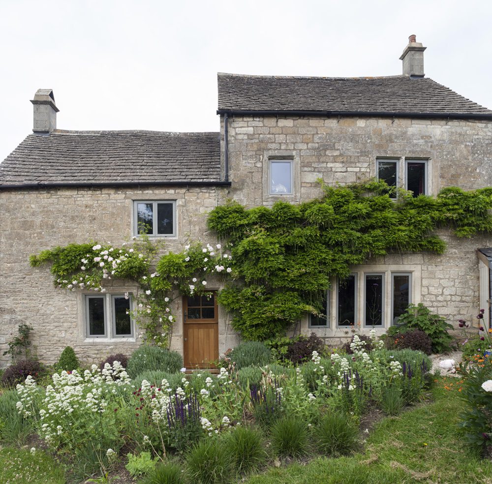 A guide to installing aluminium windows in period properties